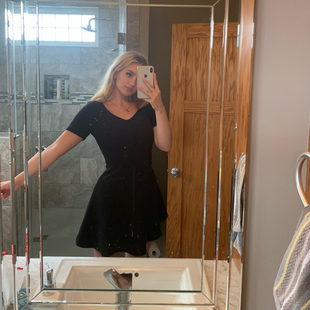 LBD w/ pockets